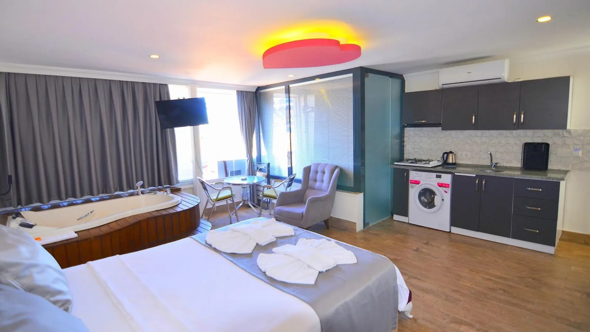 Royalis Apart Hotel By Mykonut Fethiye Aparthotel