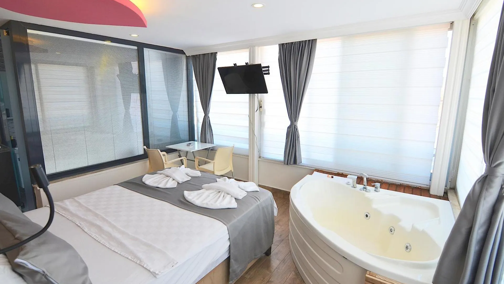 Royalis Apart Hotel By Mykonut Fethiye Turkey