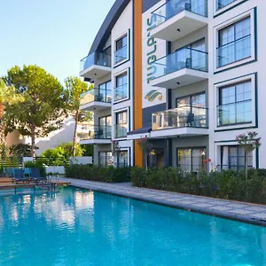  Aparthotel Juglans