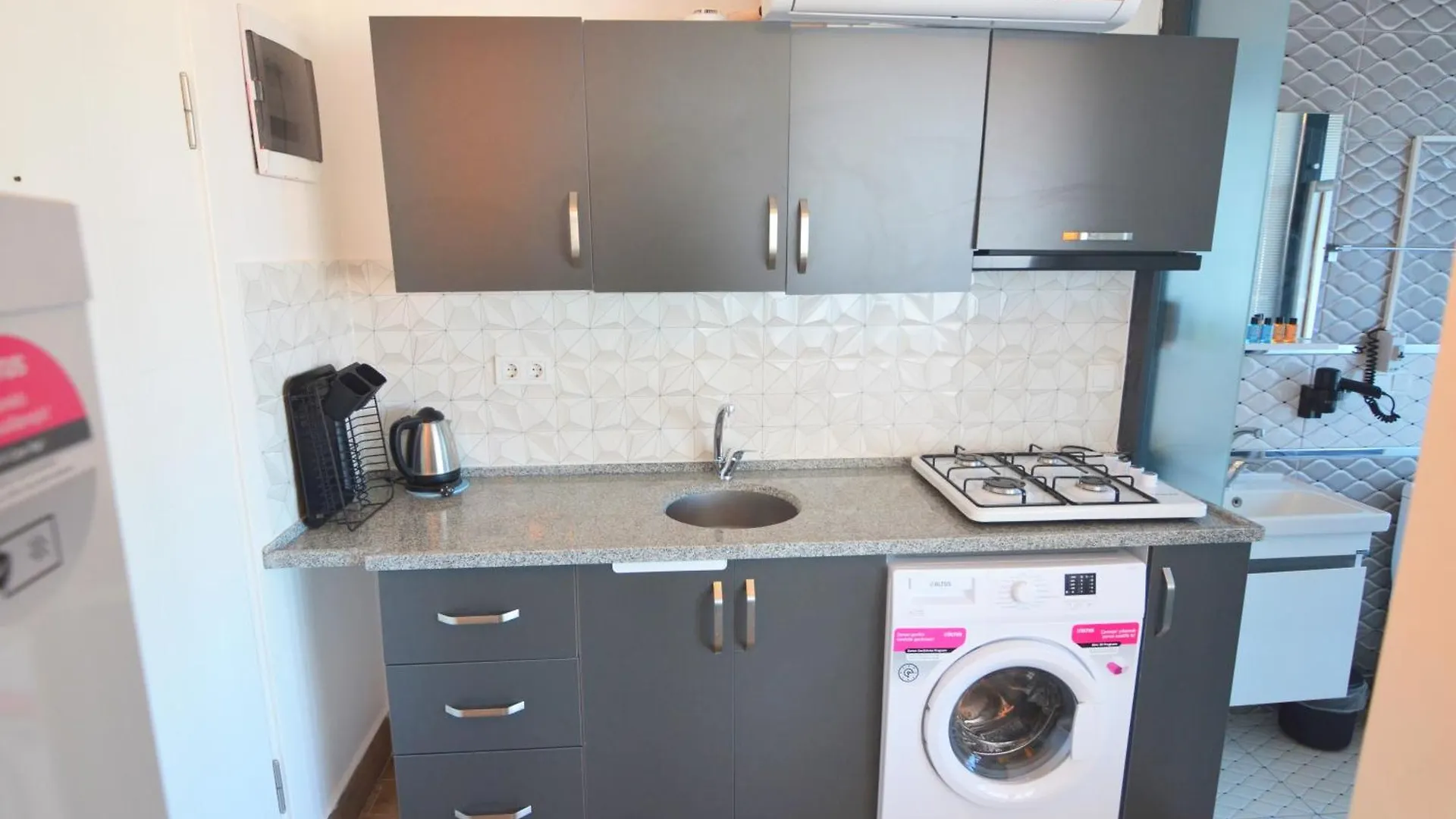 Hotel apartamentowy Royalis Apart Hotel By Mykonut Fethiye